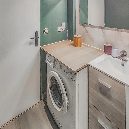 1 Bedroom In * بالافاس ليه فلو